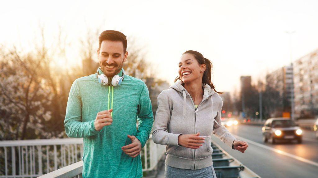 Slow Jogging kann zu einem aktiveren und gesünderen Leben beitragen.